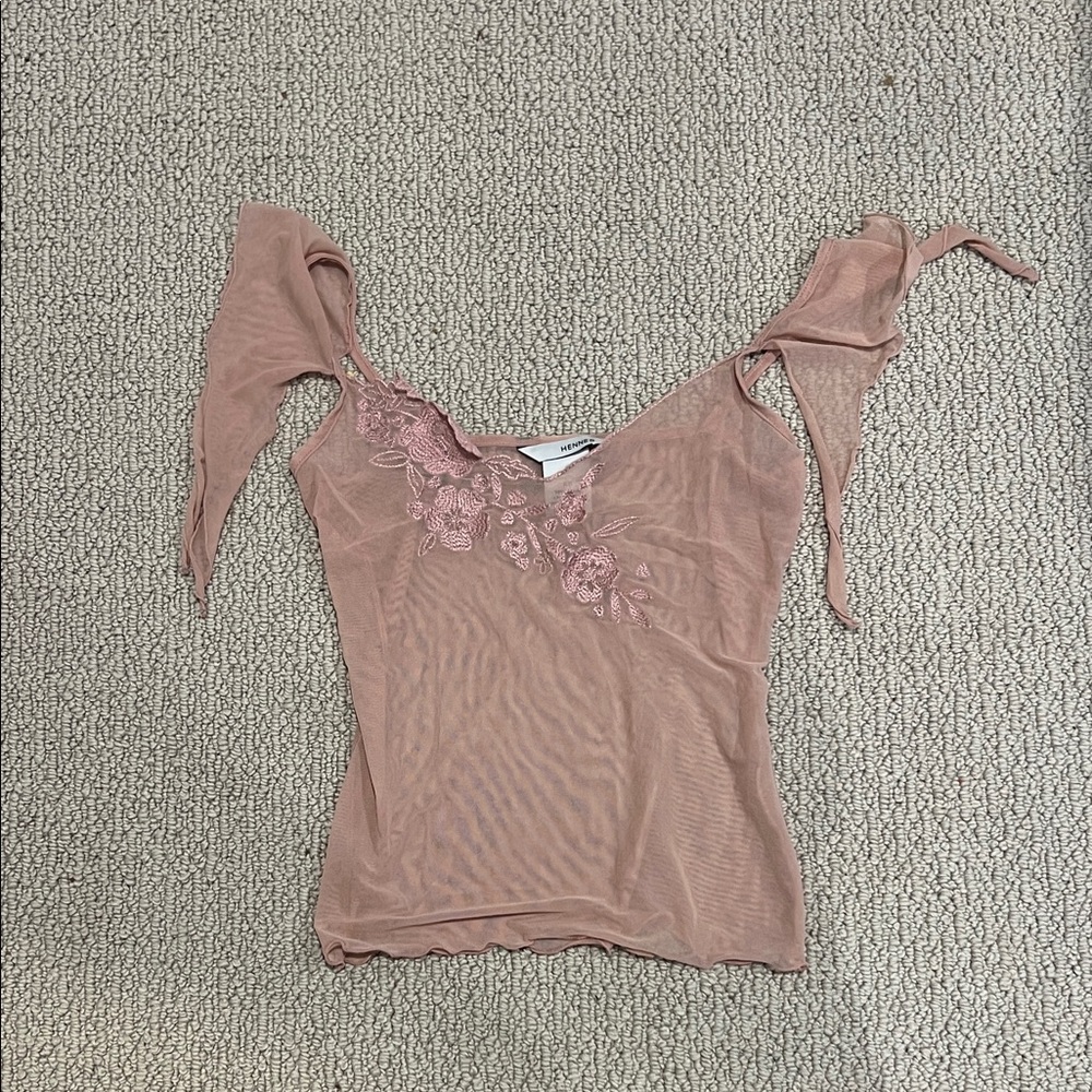 Chic Mauve Floral Blouse